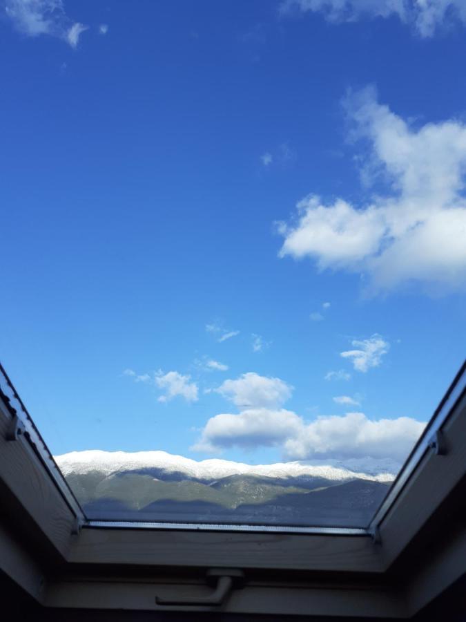 The View Attic Apartment